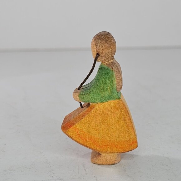 Vintage Ostheimer Goose Girl Wood Carving Germany - Picture 4 of 8